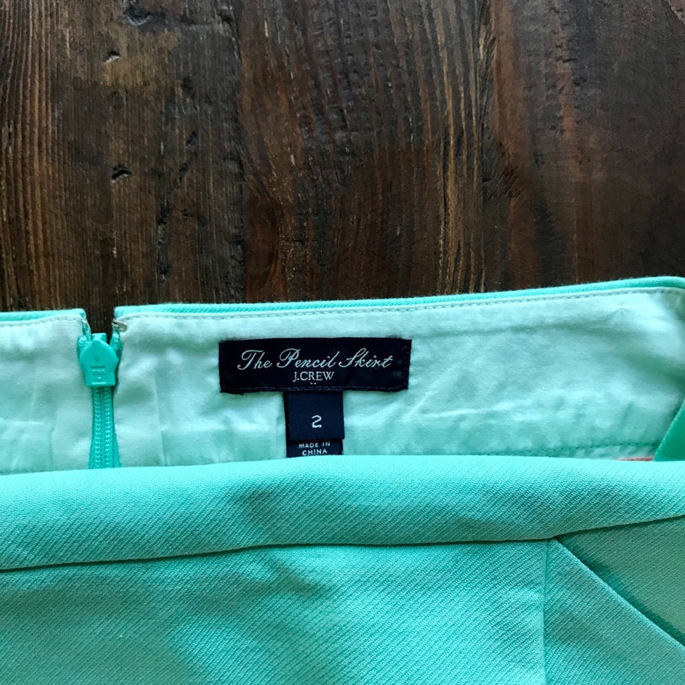 J. Crew Pencil Skirt w/ pockets (Mint green) - Picture 2 of 2
